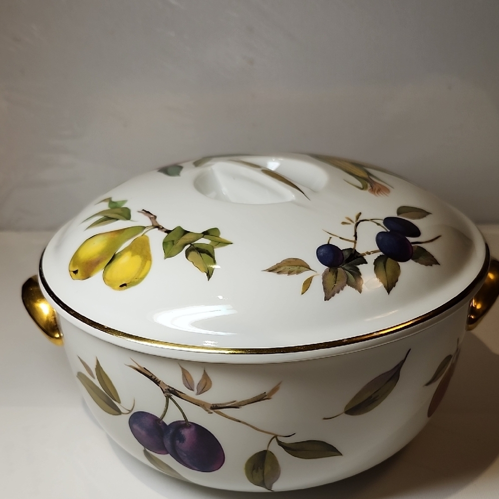 Royal Worcester Floral Ceramic Serving Dish with Lid Large Size